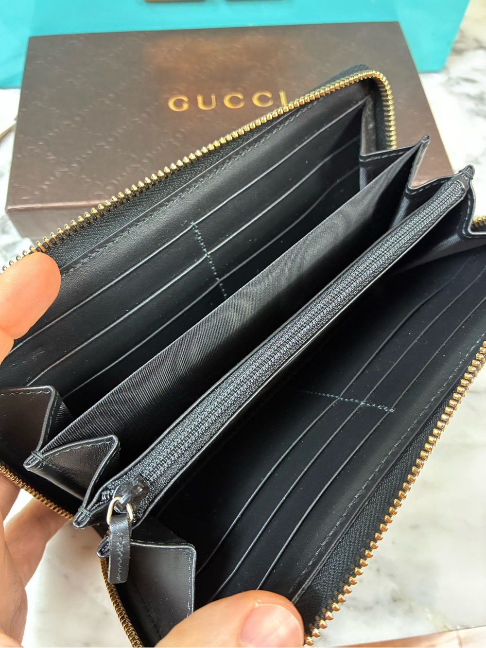 Gucci Black Nero Guccissima GG Zip Around Leather Wallet w/ Bow Accent - NWOT - Picture 8 of 13